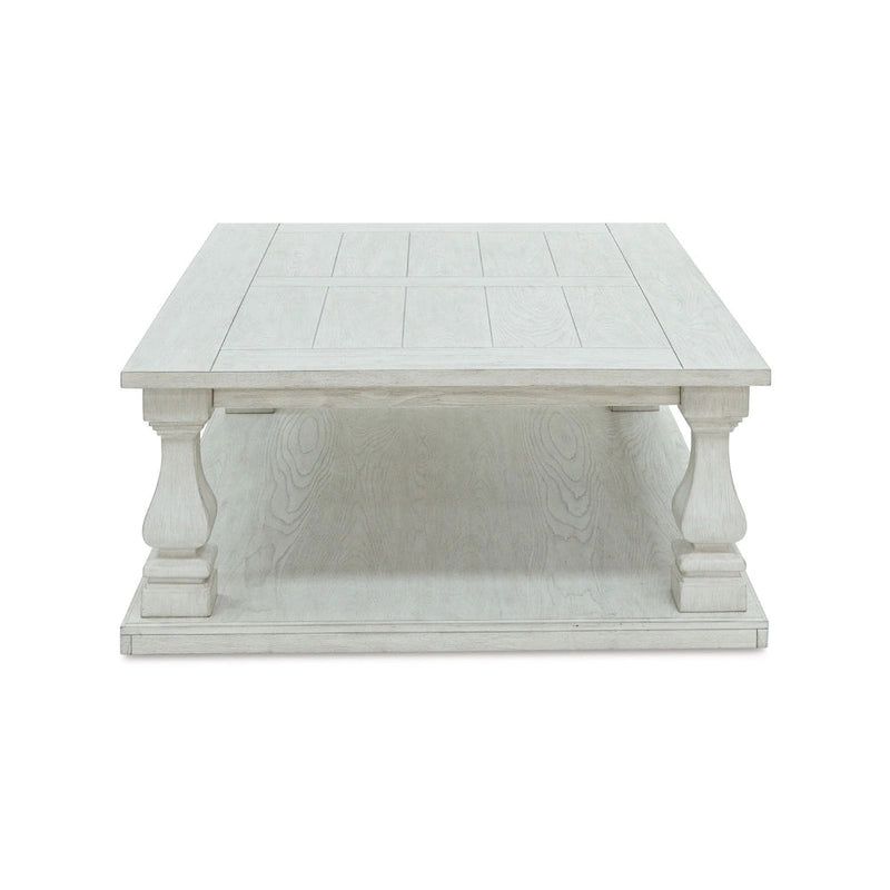 Table basse antique blanche à plateau traditionnel avec pieds balustres et étagère inférieure ouverte, 54 pouces, 1 personne