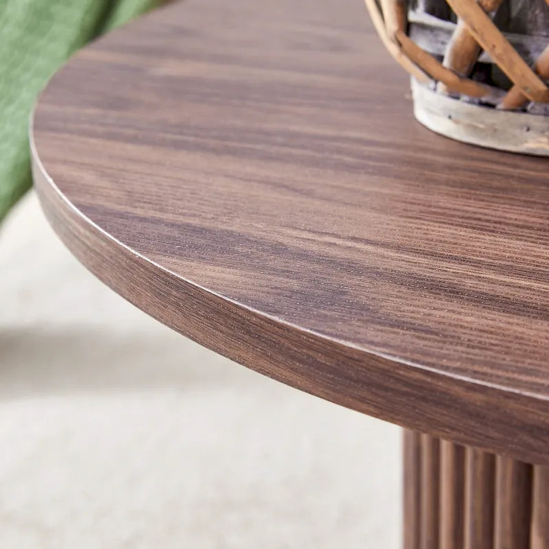Table basse ronde en noyer avec pieds cylindriques sculptés et rangement dissimulé, style moderne, 1 personne