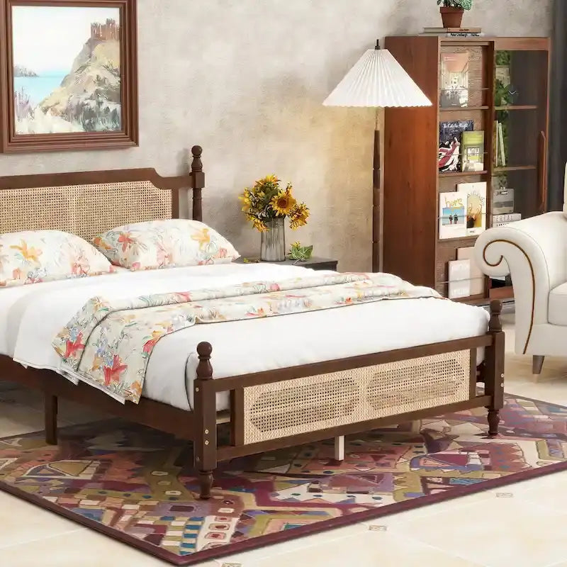 Lit plateforme queen en bois de pin rustique noyer avec tête et pied de lit en rotin tressé, rangement sous le lit, 2 personnes