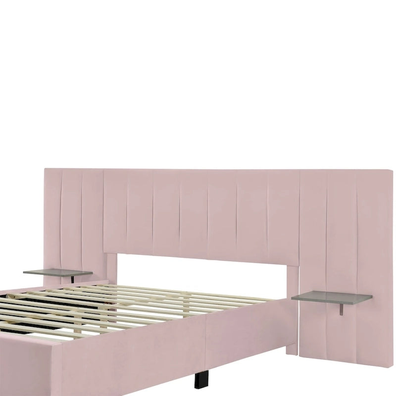 Lit plateforme en velours beige / gris / rose avec tête de lit surdimensionnée et étagères latérales, deux places (double / queen)