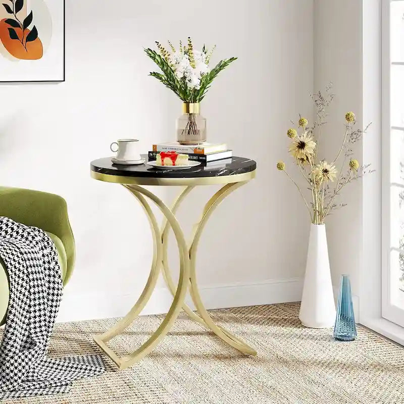 Table d'appoint ronde avec plateau en faux marbre blanc/noir/marron et piètement en métal doré, style moderne, pour 1 personne