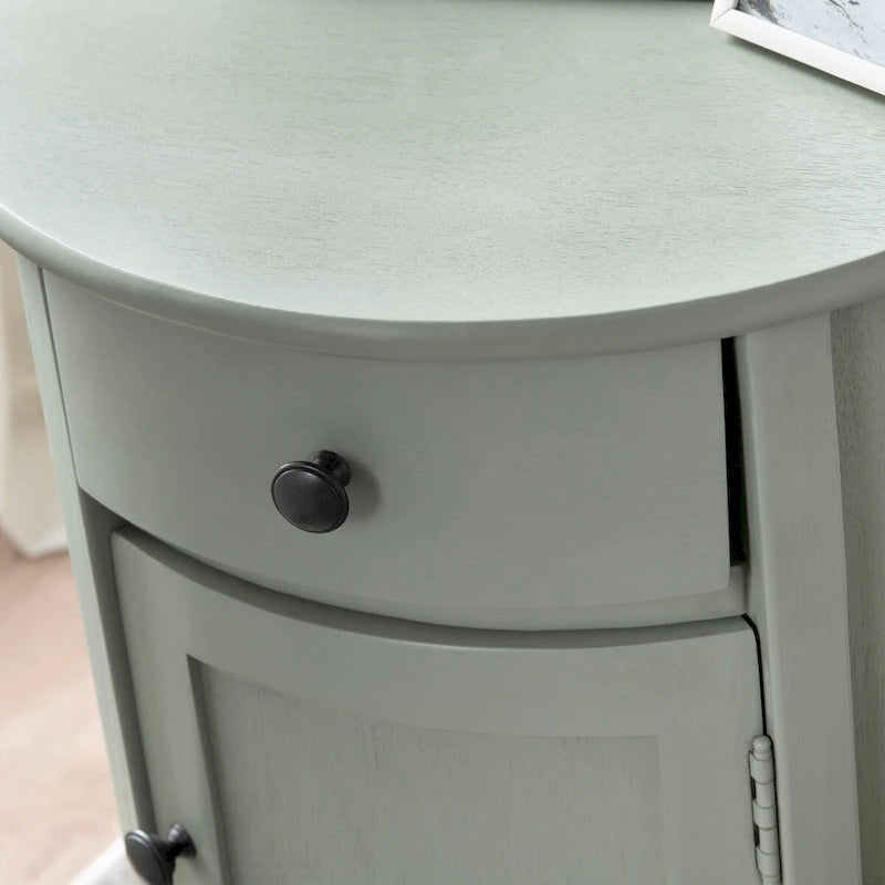 Meuble d'appoint moderne gris mat avec accents en bois, 1 tiroir, 1 porte et étagère intérieure, 66 cm
