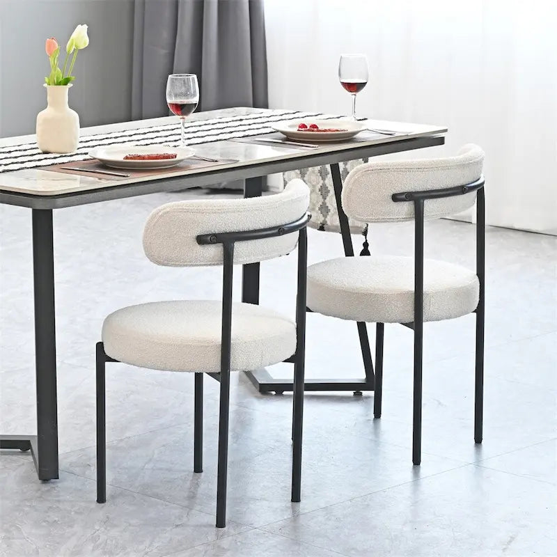 Chaises de salle à manger modernes du milieu du siècle en velours blanc/gris/vert/marron avec dossier incurvé et pieds en métal noir, lot de 2