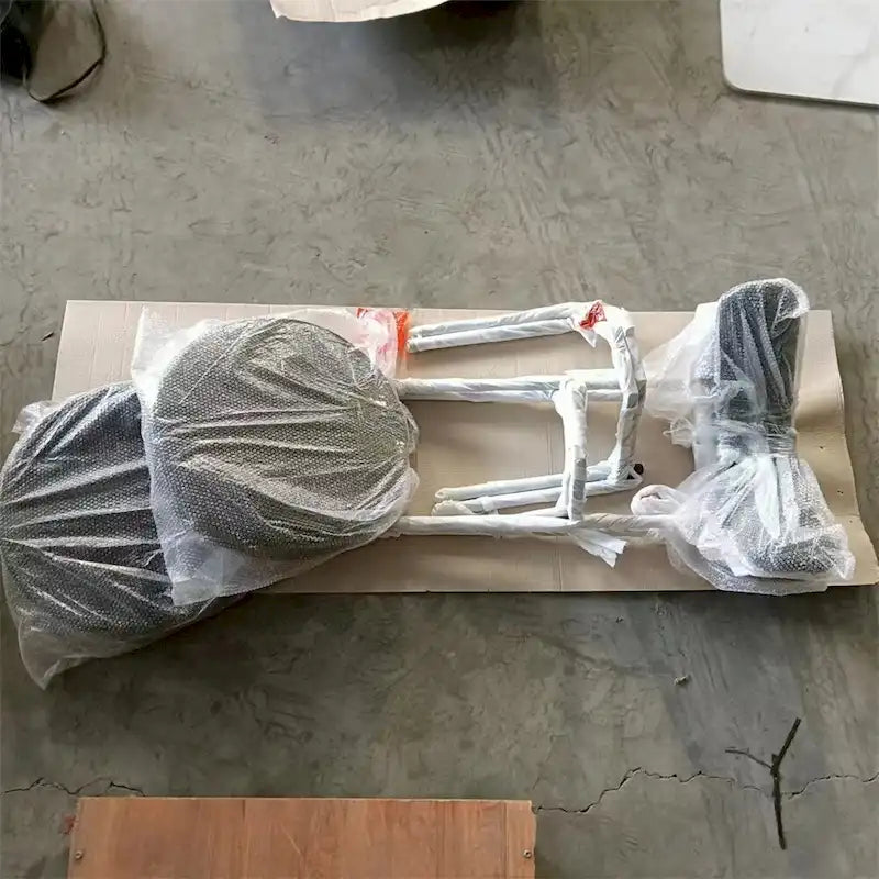 Chaises de salle à manger modernes du milieu du siècle en velours blanc/gris/vert/marron avec dossier incurvé et pieds en métal noir, lot de 2
